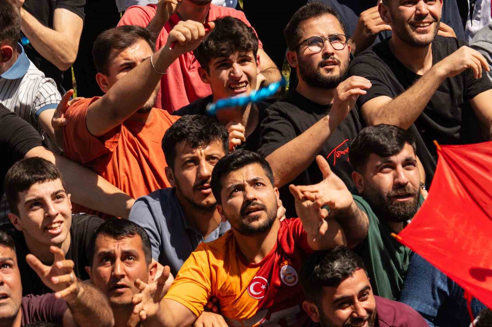 Manisa’da mesir coşkusu
