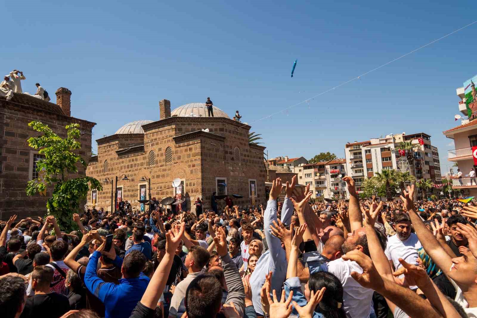 Manisa’da mesir coşkusu
