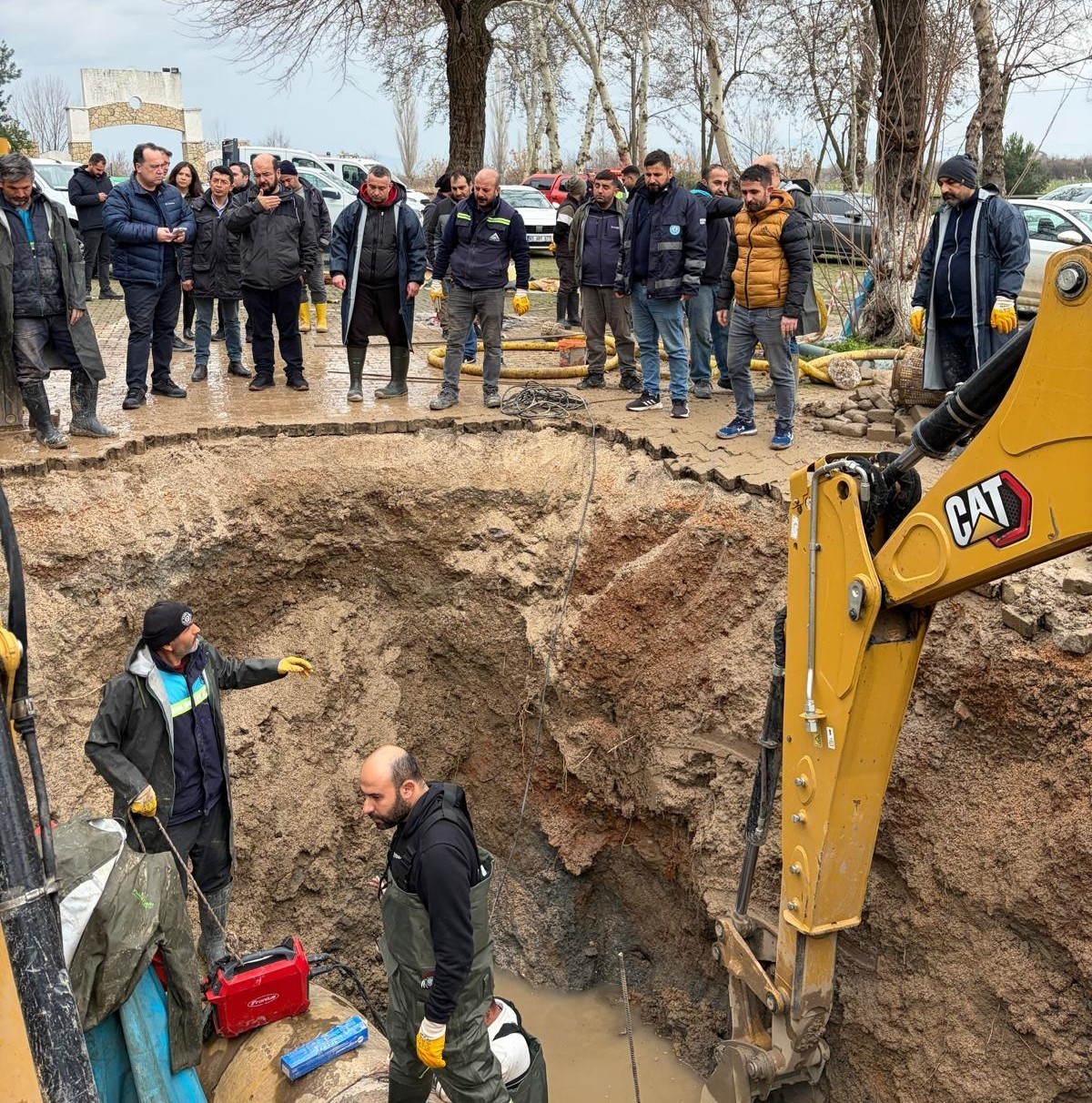 Manisa’da muhtemel taşkınlara karşı ekipler seferber oldu
