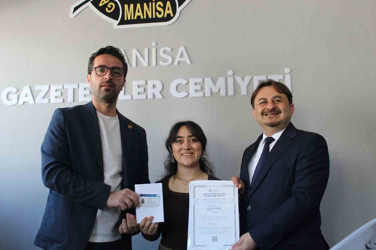 Manisalı Gazeteciler dron ehliyetlerini aldı
