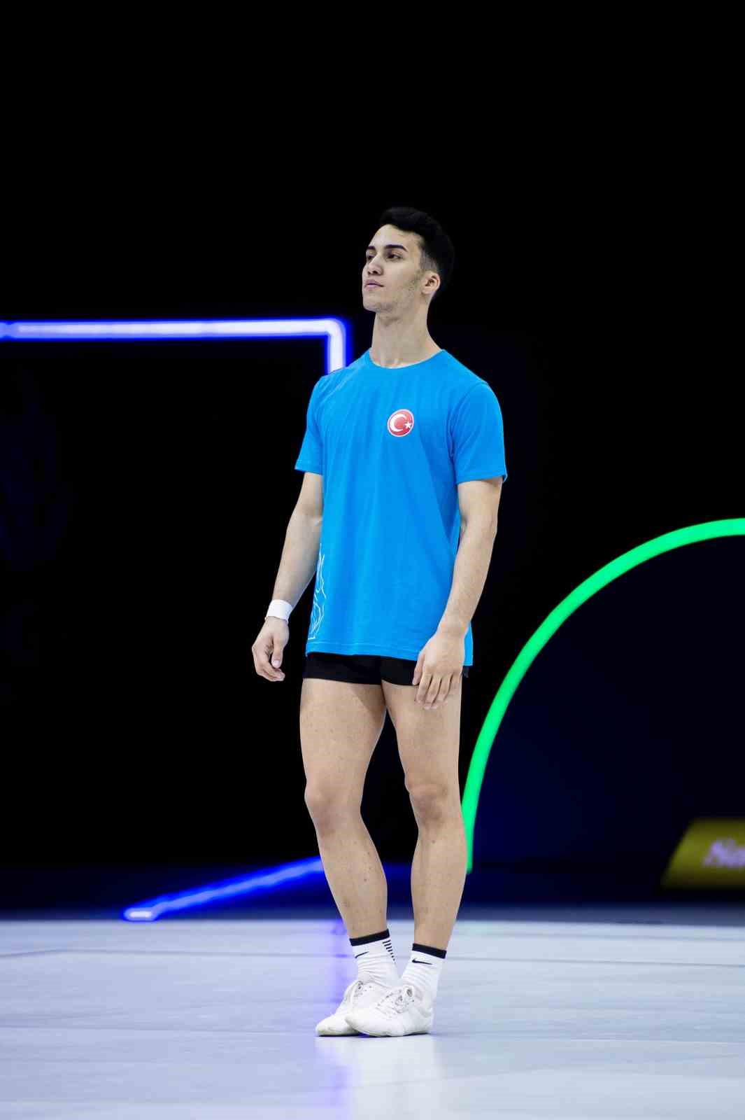 Manisa’nın gururu Ercoş, cimnastiğin geleceğini şekillendiriyor
Manisa’nın gururu Ercoş, cimnastiğin geleceğini şekillendiriyor