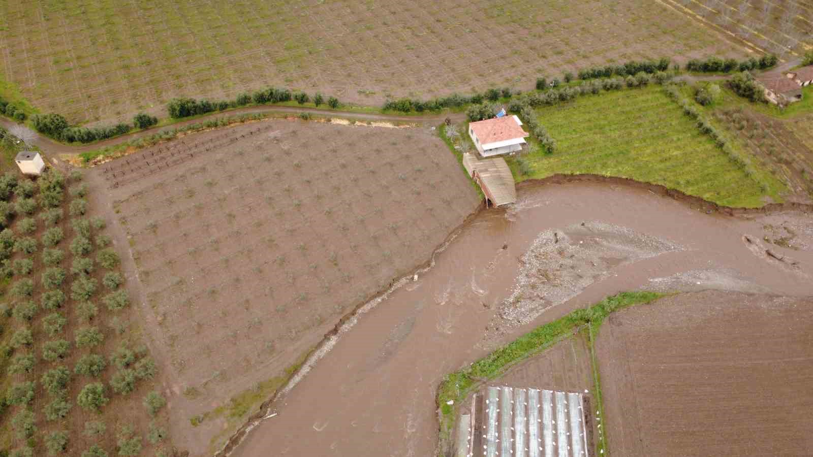 Manisa’nın Salihli ilçesi yağış felaketi yaşadı
