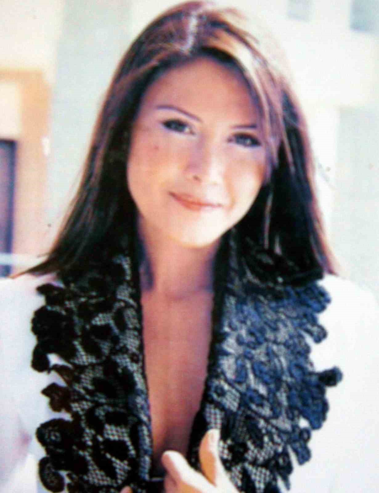 Manken Aslı Baş’ın ölümünde Yargıtay’ın kararı bozması sonrası yeni gelişme
Manken Aslı Baş’ın ölümünde Yargıtay’ın kararı bozması sonrası yeni gelişme