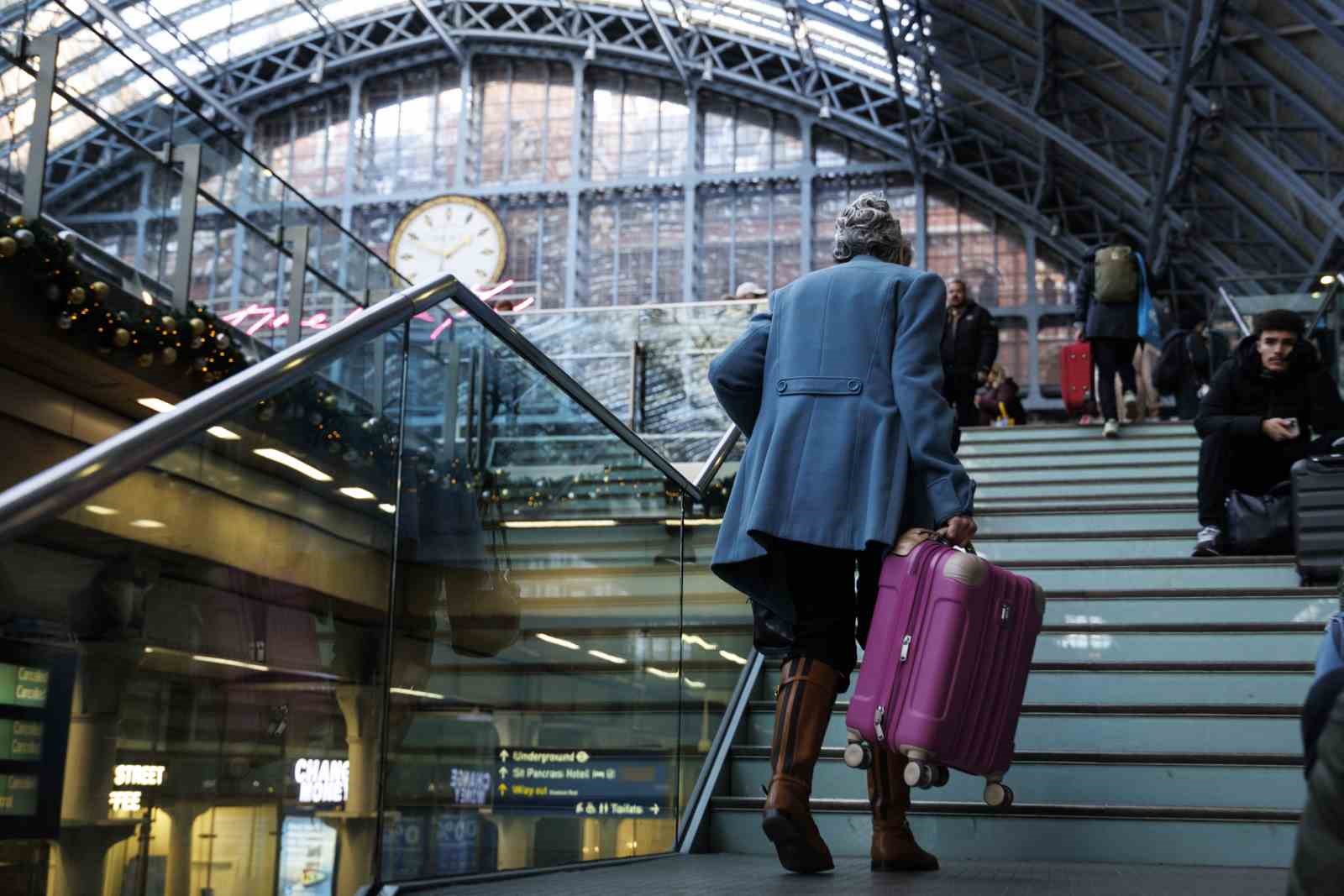 Manş Tüneli’ndeki arıza giderildi, tren seferleri yeniden başladı
