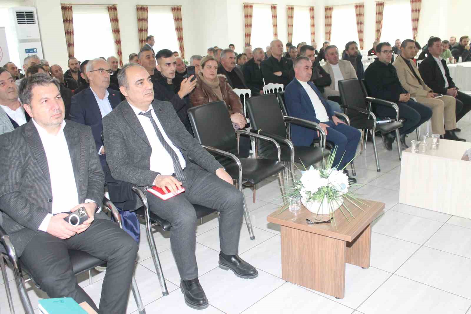 Manyas’ta tarımsal üretim planlaması ve iklim değişikliği konuları ele alındı
