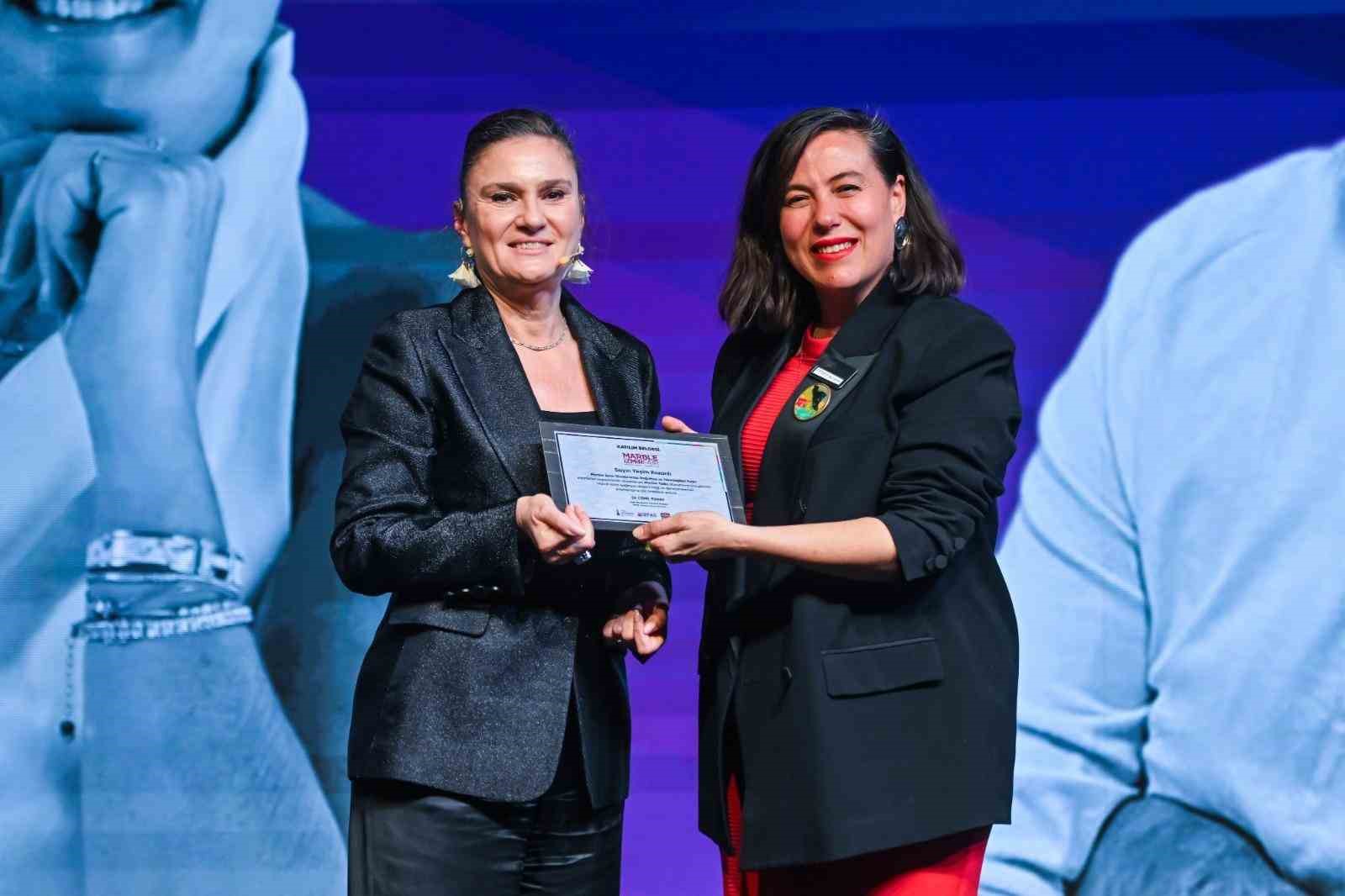 Marble Talks’ta ilk konuk İç Mimar Yeşim Kozanlı
