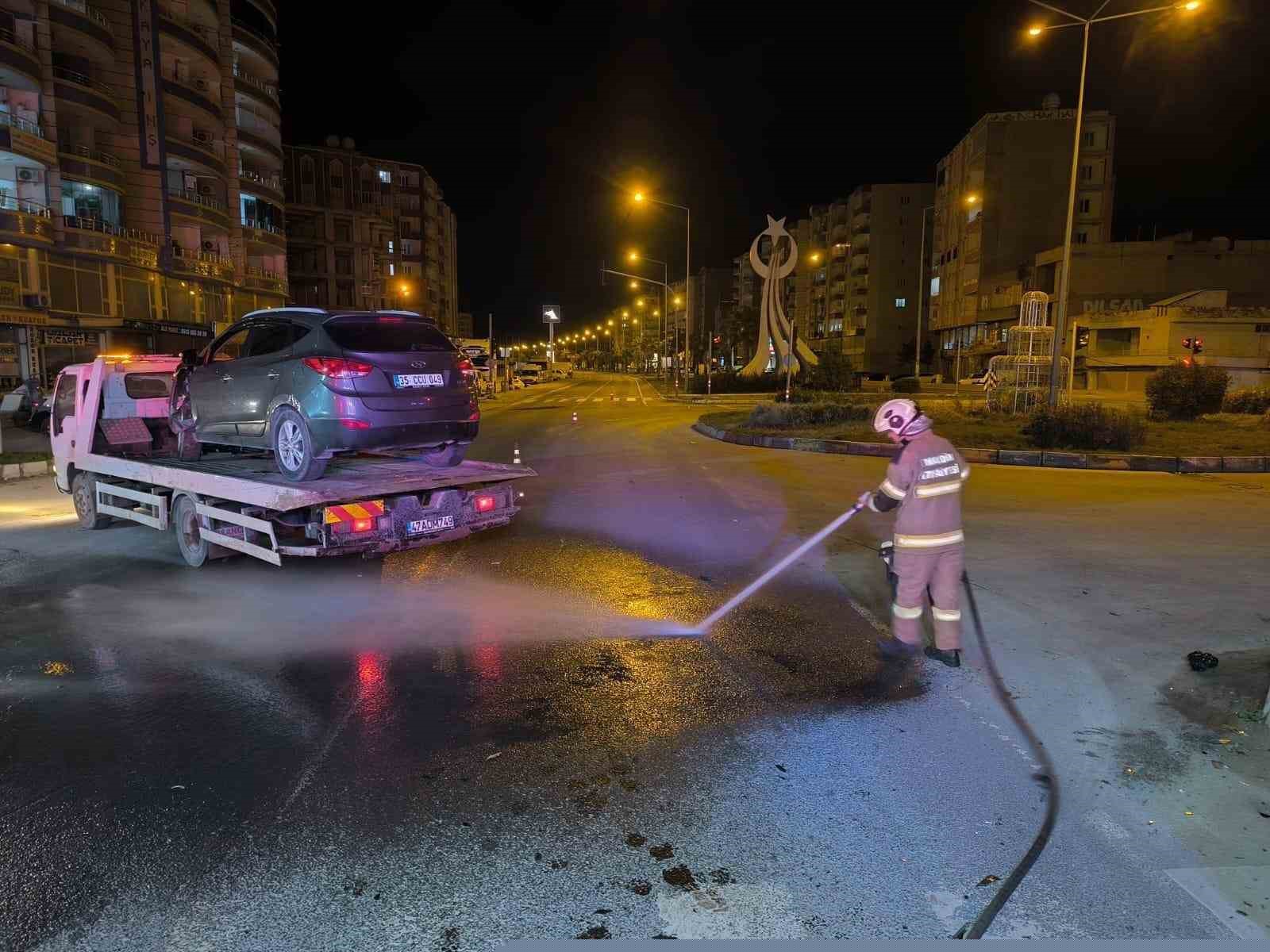 Mardin’de cip ile hafif ticari araç çarpıştı: 2 yaralı
