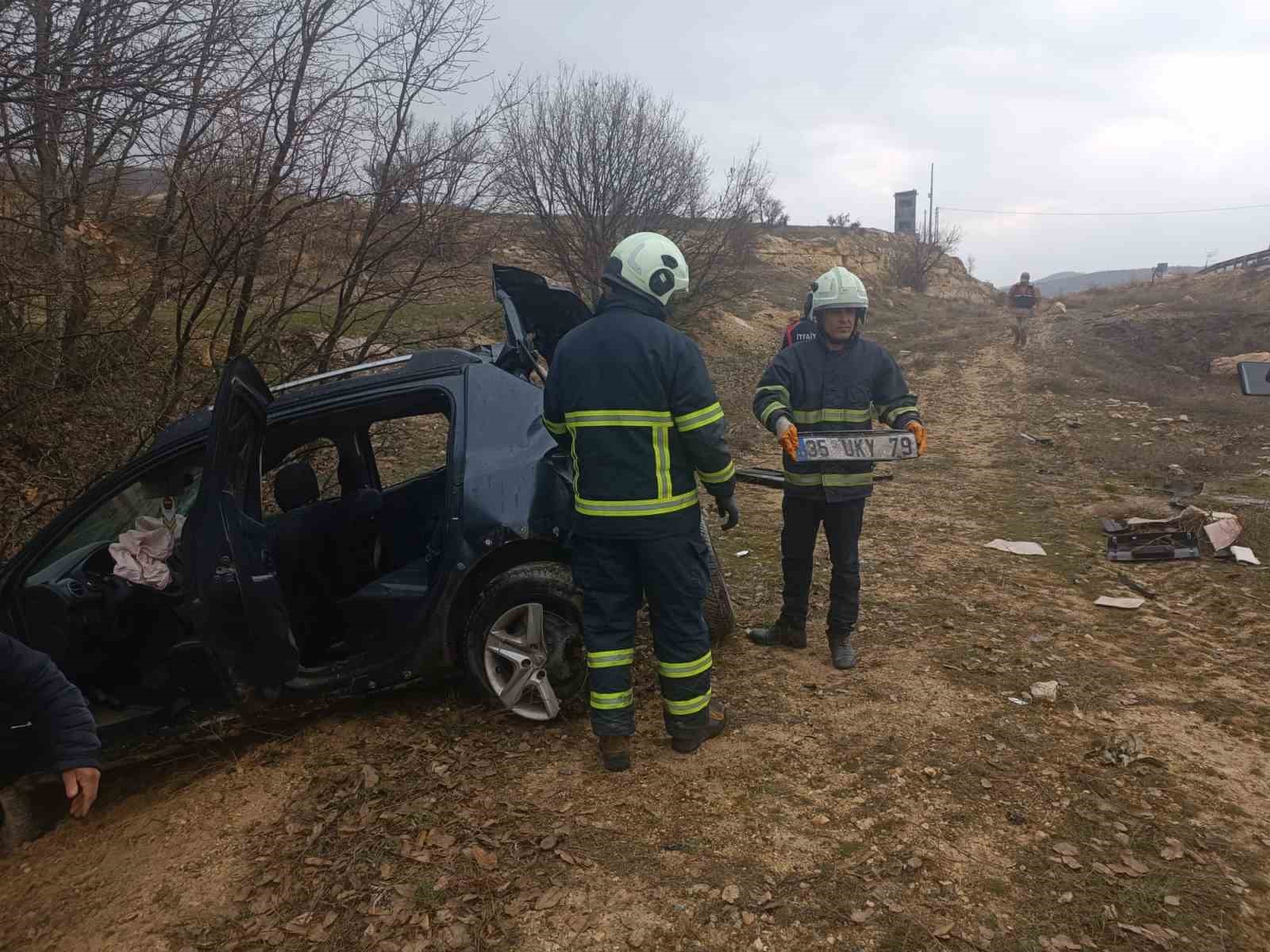 Mardin’de devrilen otomobilde 5 kişi yaralandı
