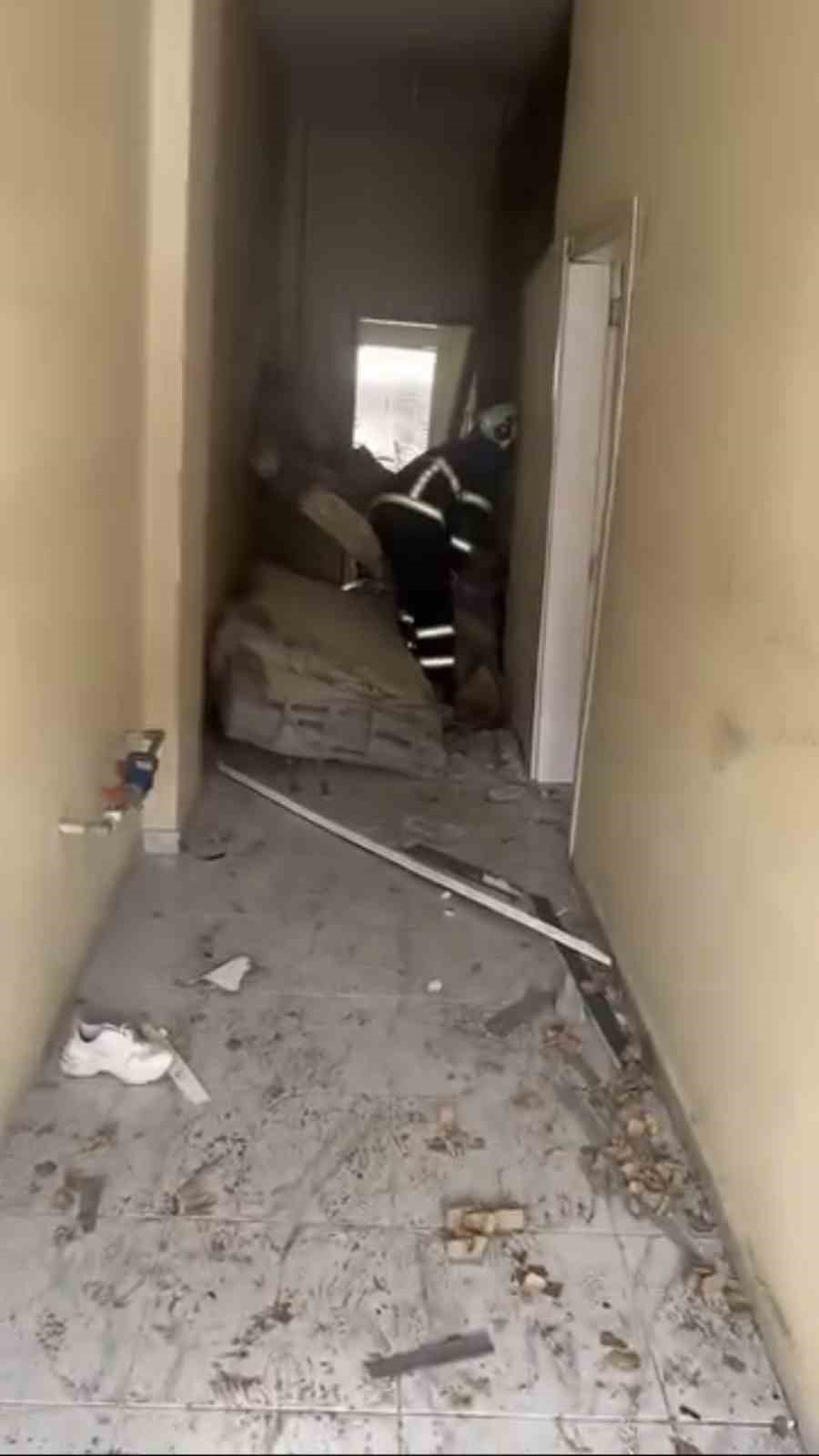 Mardin’de evde piknik tüpü patladı: 3 yaralı
