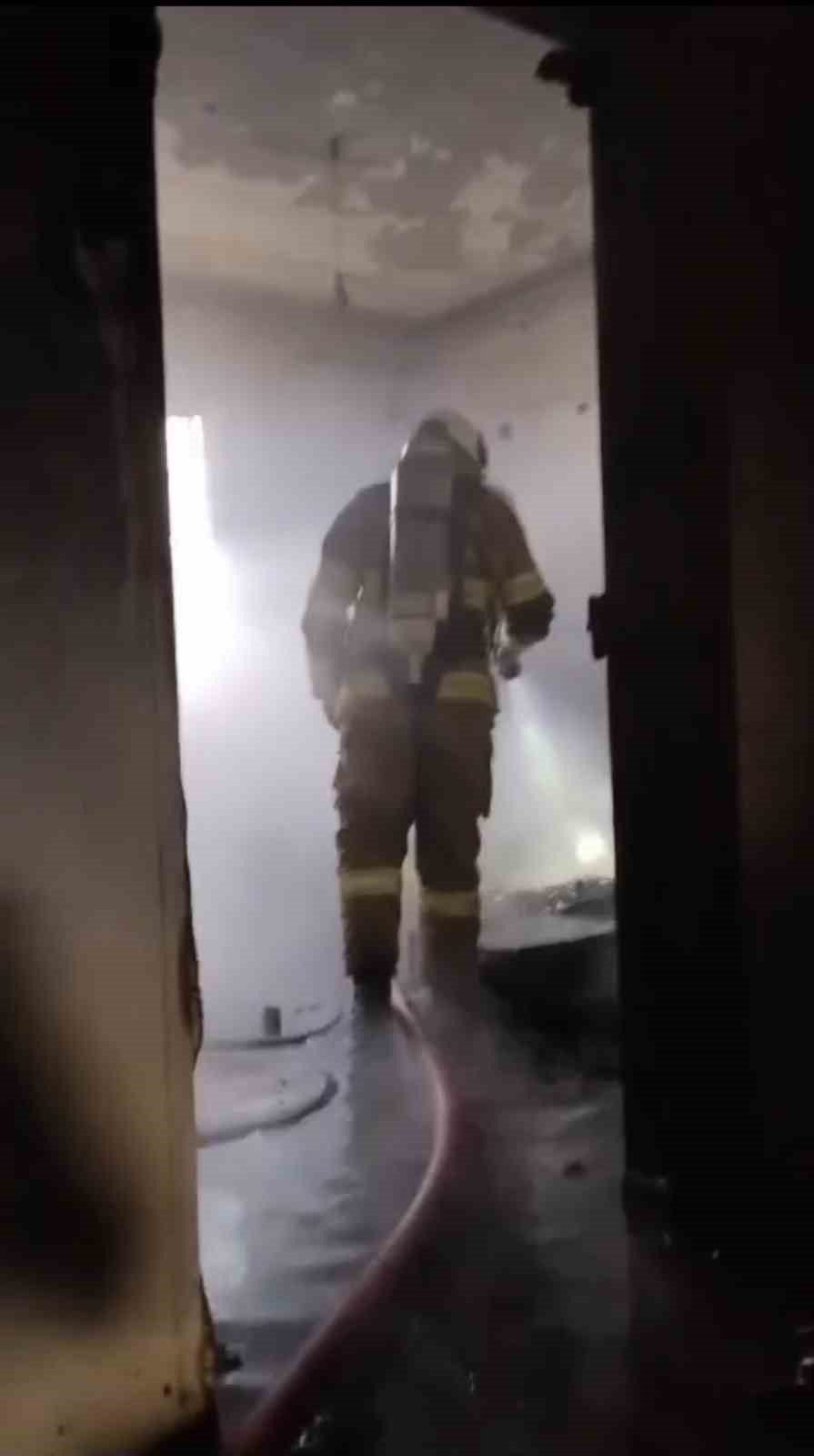 Mardin’de müstakil evde çıkan yangın söndürüldü
