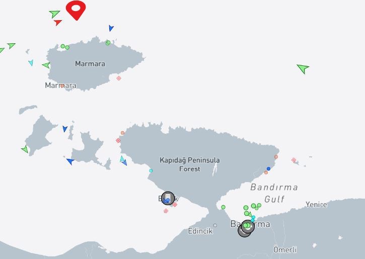 Marmara Denizi’ne atladığı iddia edilen genç için arama çalışması başlatıldı
