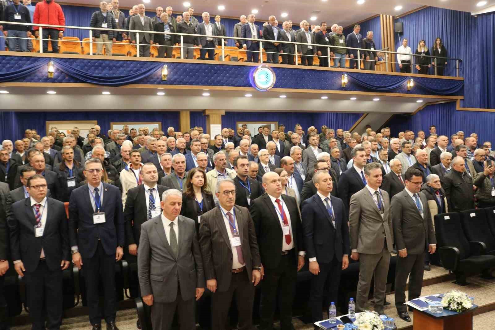 Marmarabirlik’te yeni dönem: Ali Yıldız ve ekibi 4 yıllığına göreve seçildi
