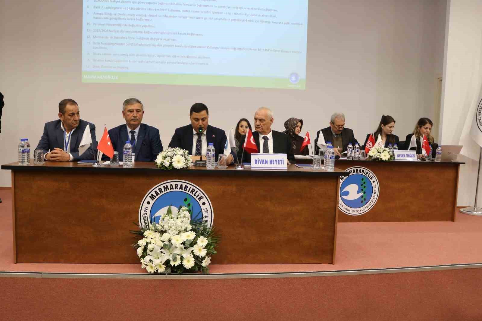 Marmarabirlik’te yeni dönem: Ali Yıldız ve ekibi 4 yıllığına göreve seçildi
