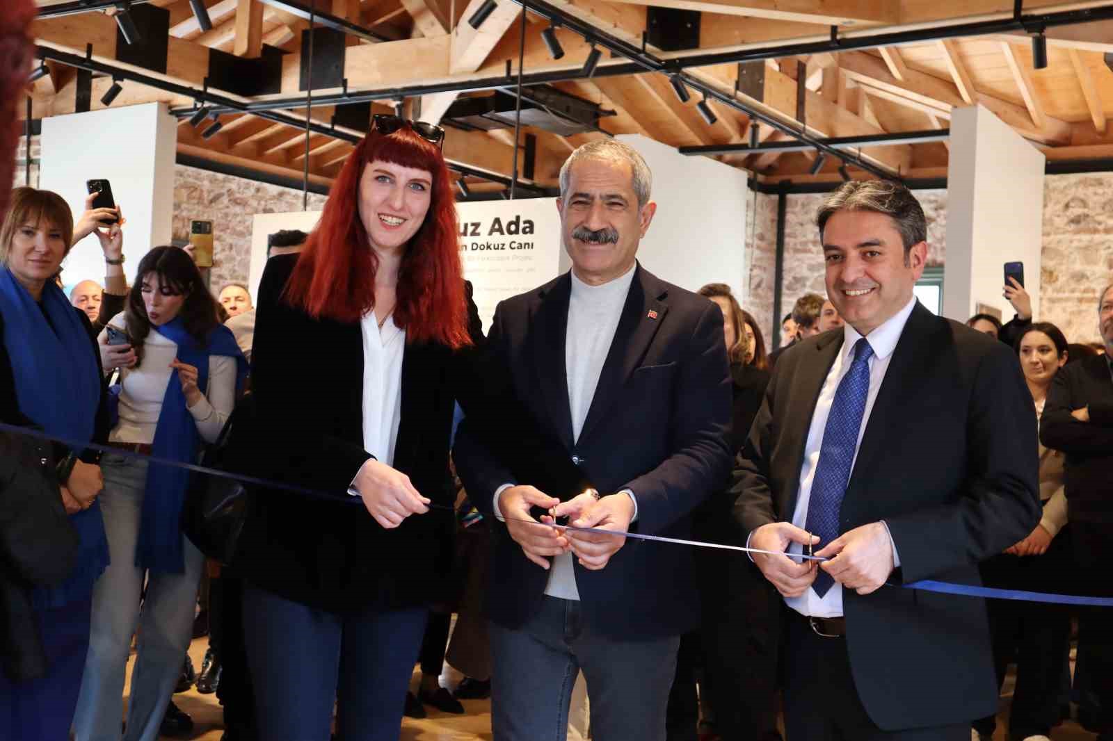 Marmara’nın derinliklerindeki "Hayalet Ağ" tehdidine sanat dokunuşu: Çıkarılan ağlar sanat eserine dönüştü
