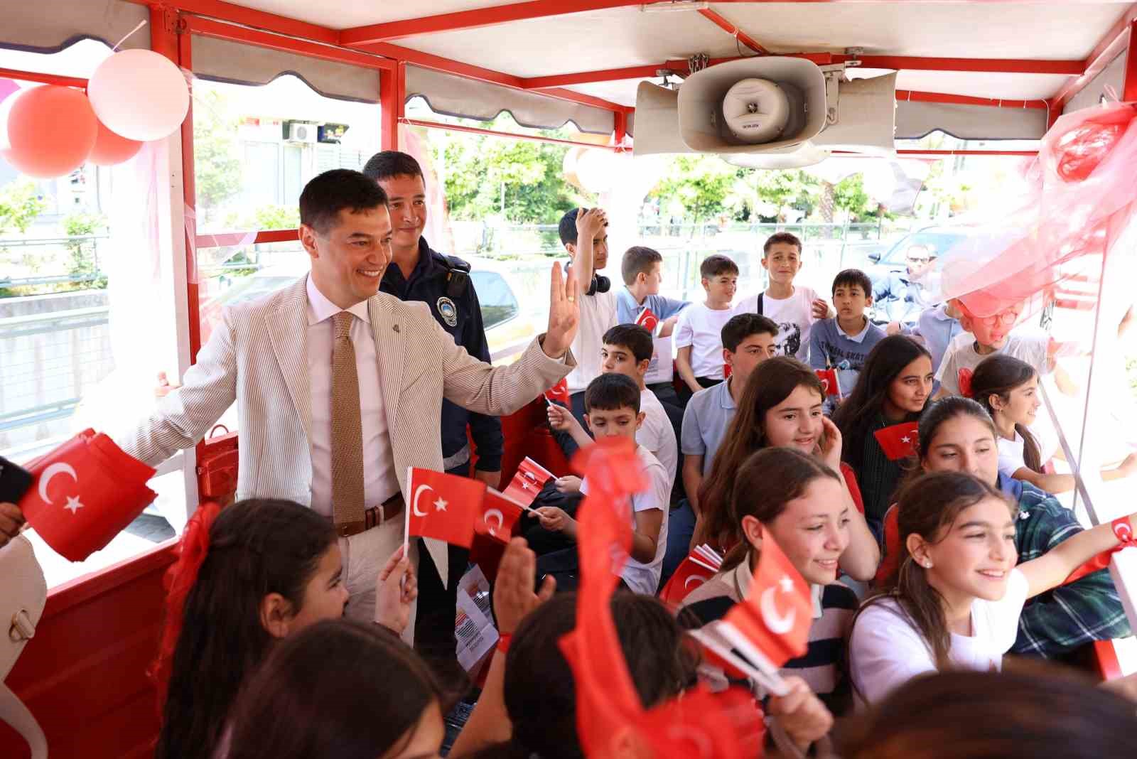 Marmaris 23 Nisan’da çocuk sesiyle dolacak
