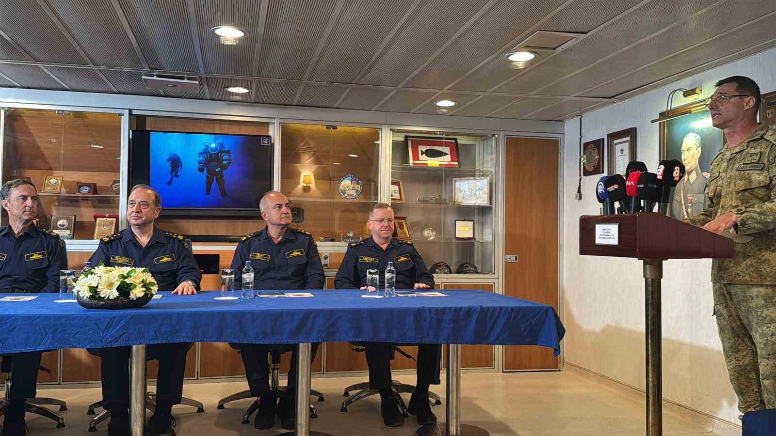 Marmaris açıklarında nefes kesen tatbikat: 22 ülkeden katılım
