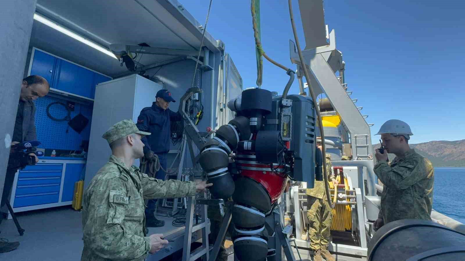 Marmaris açıklarında nefes kesen tatbikat: 22 ülkeden katılım
