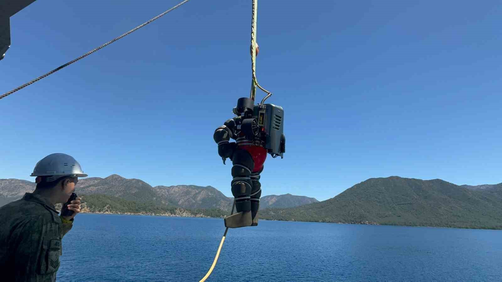 Marmaris açıklarında nefes kesen tatbikat: 22 ülkeden katılım
