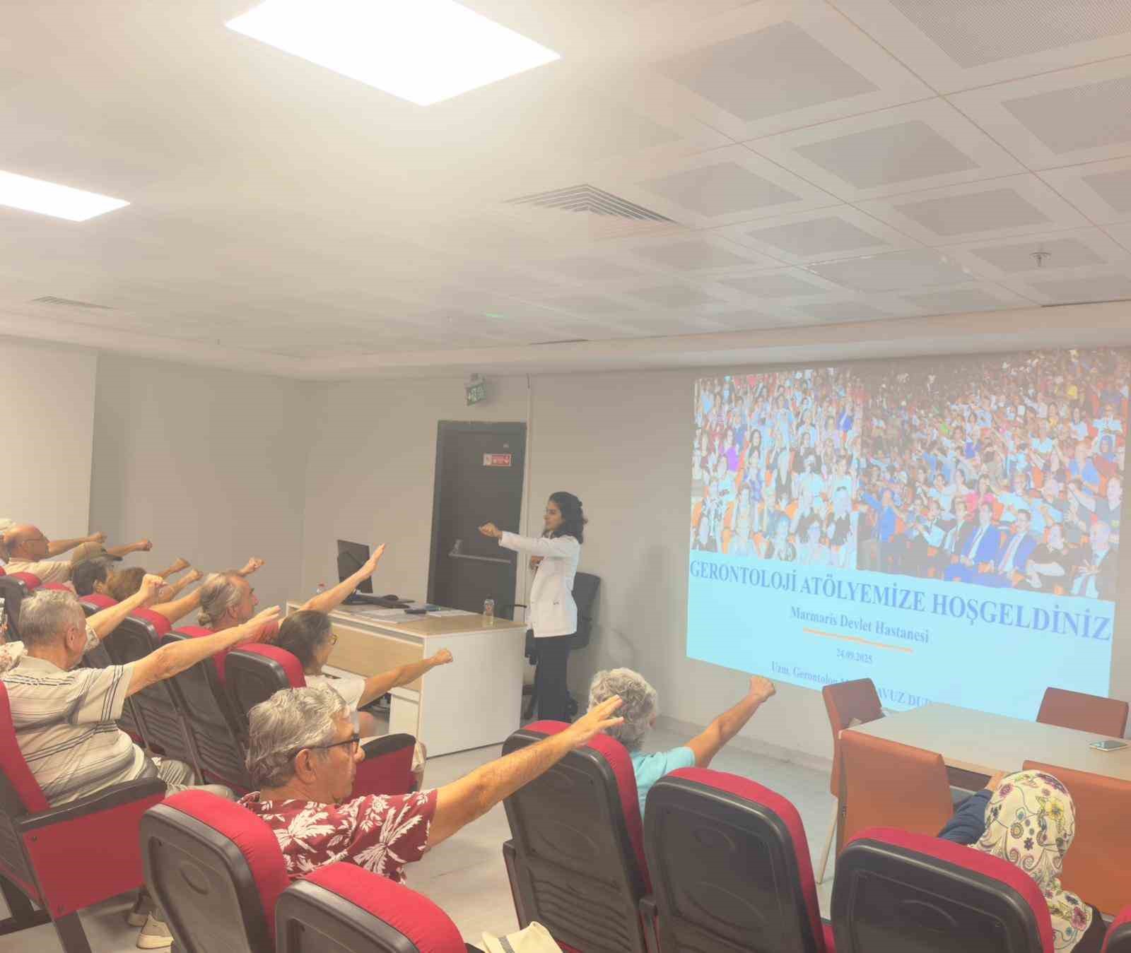 Marmaris Devlet Hastanesi’nde gerontoloji atölyesi başladı
