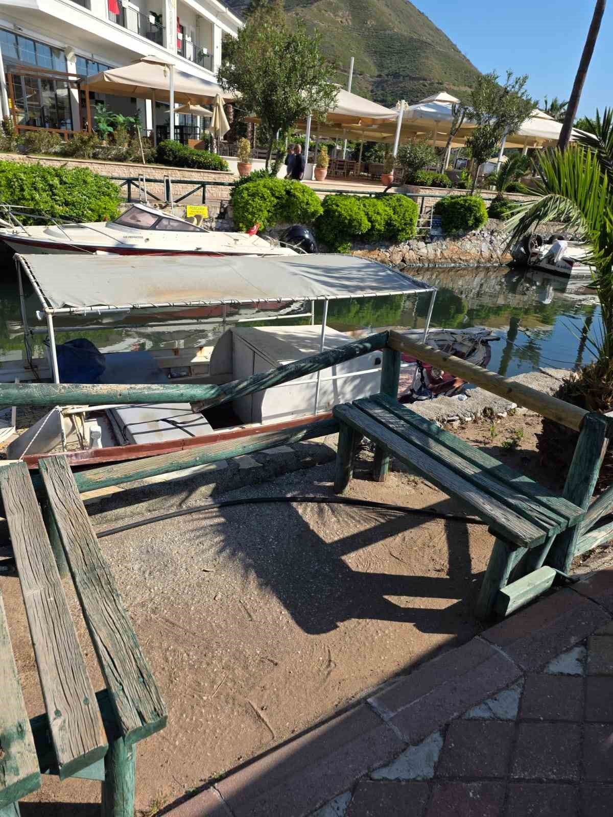 Marmaris’te ahşap korkuluklara zarar veren şahıslar tespit edilecek
