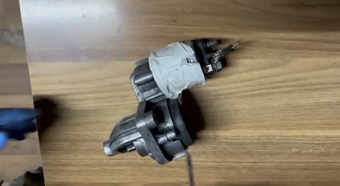 Marş dinamosundan uyuşturucu çıktı: Narkotik köpeği Pera’nın dikkati ele verdi
