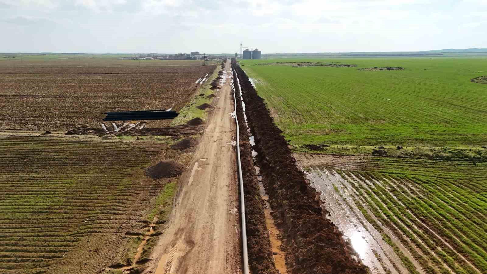 MARSU, Mardin’in en büyük grup içme suyu hattında yenileme çalışması başlattı
MARSU, Mardin’in en büyük grup içme suyu hattında yenileme çalışması başlattı