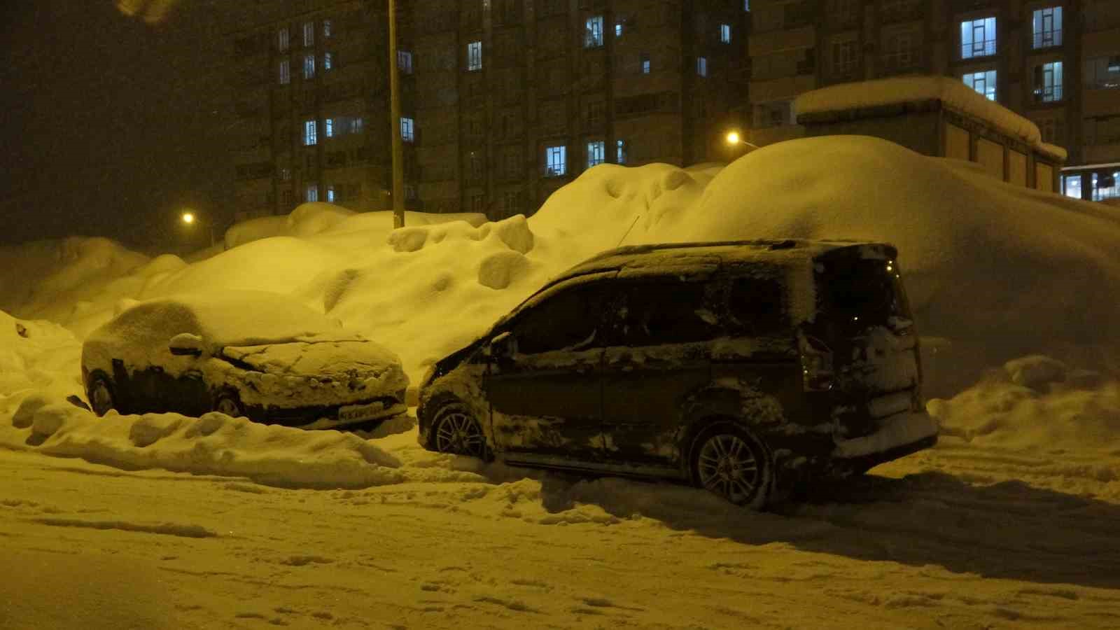 Mart geldi ama Bitlis’te kış bitmedi
