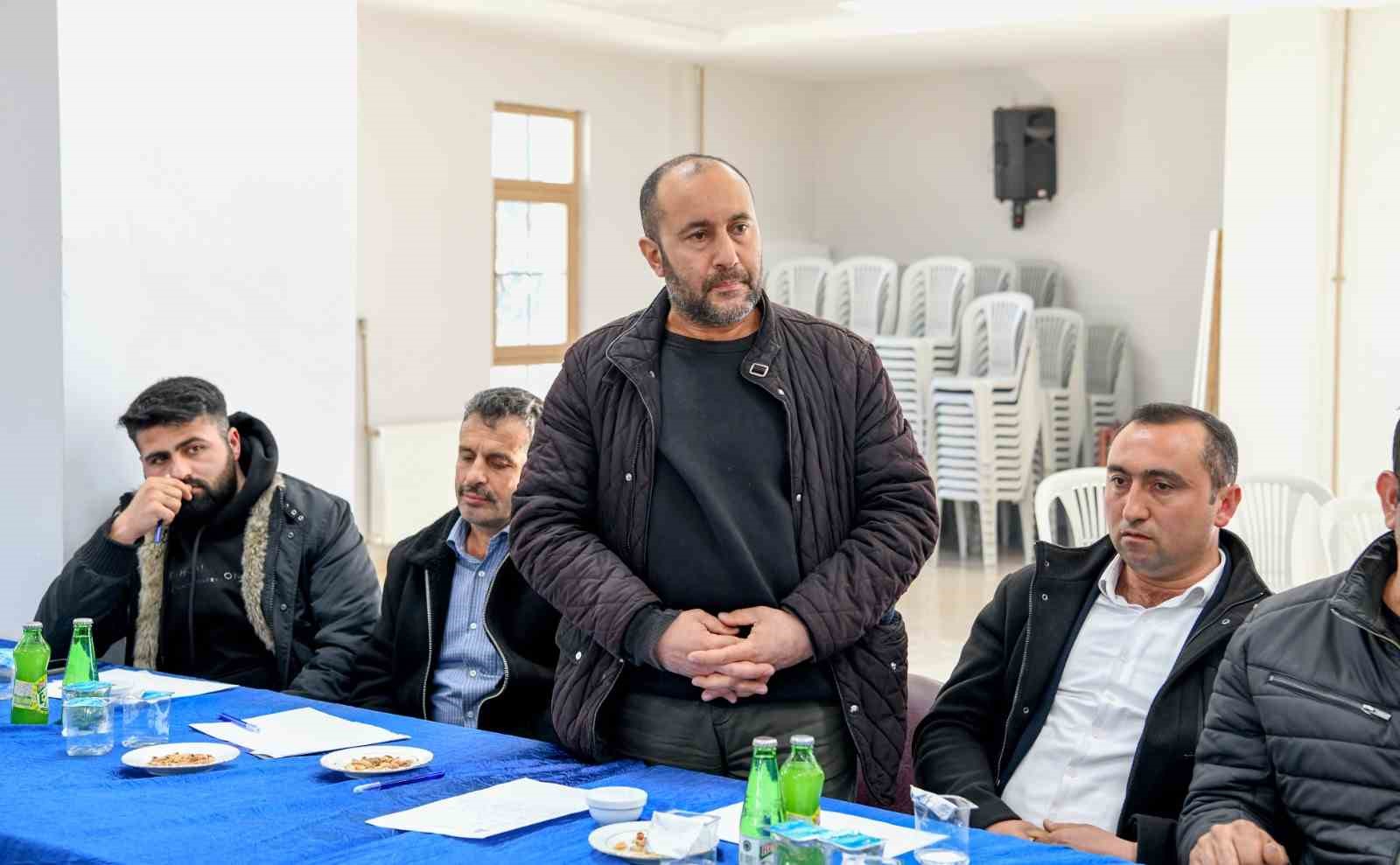 Maski’den Doğanyol’a 25 milyonluk altyapı hamlesi
Maski’den Doğanyol’a 25 milyonluk altyapı hamlesi