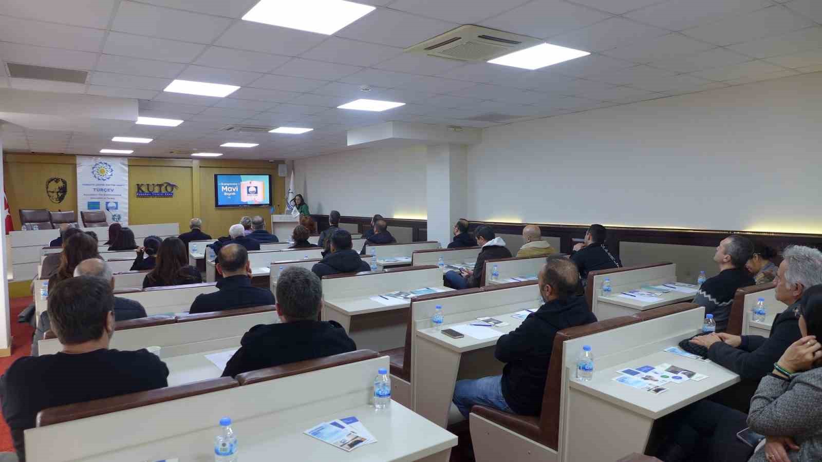 Mavi Bayrak ve Yeşil Anahtar Programları Bilgilendirme Toplantısı KUTO’da yapıldı
