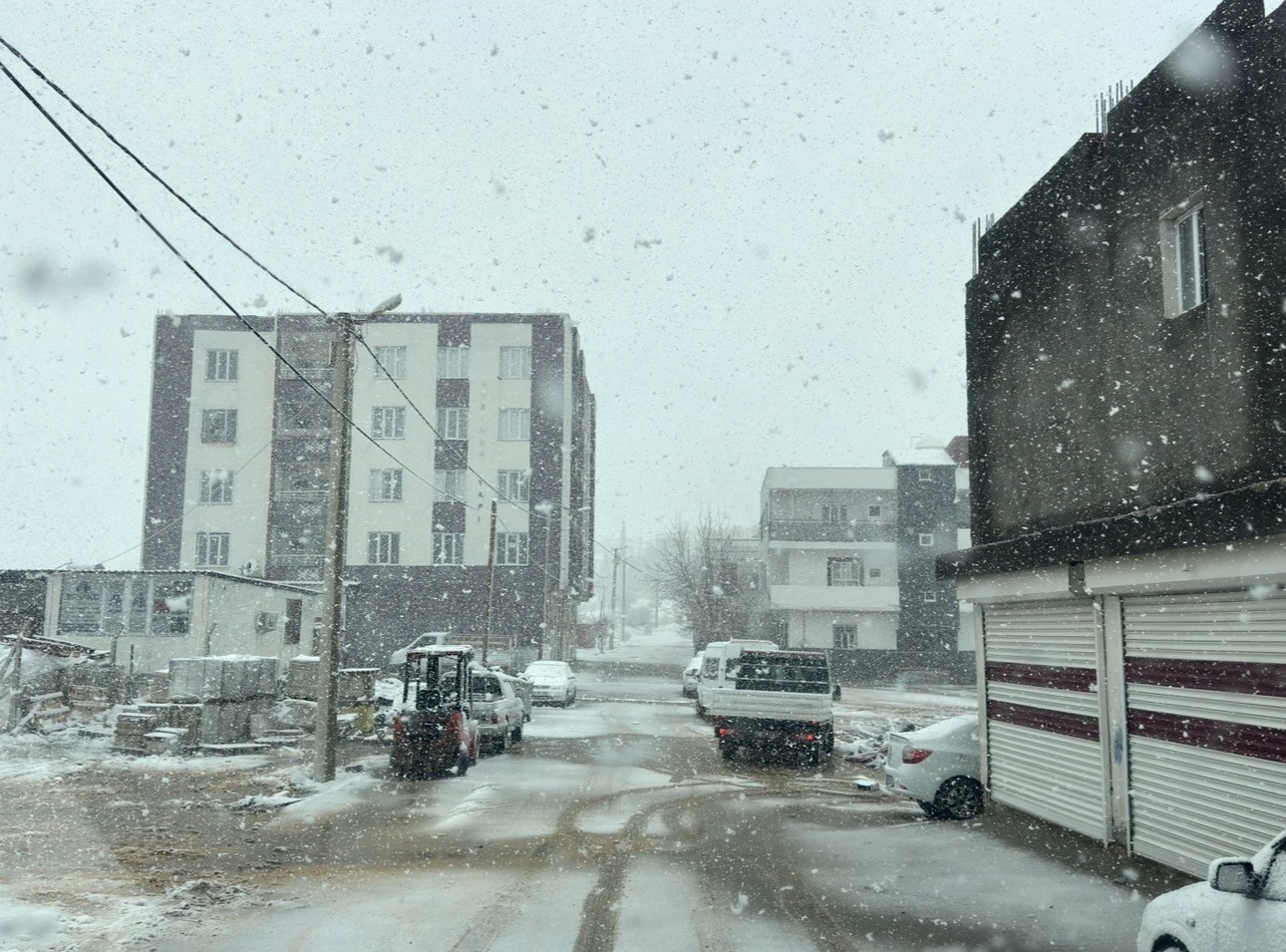 Mazıdağı’nda mart ayında kar yağışı etkili oldu
