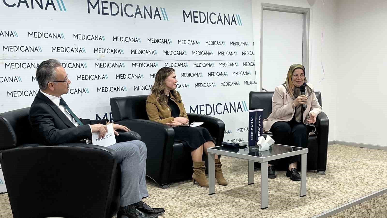 Medicana Konya Hastanesi’nde kadınların gücü konuşuldu
