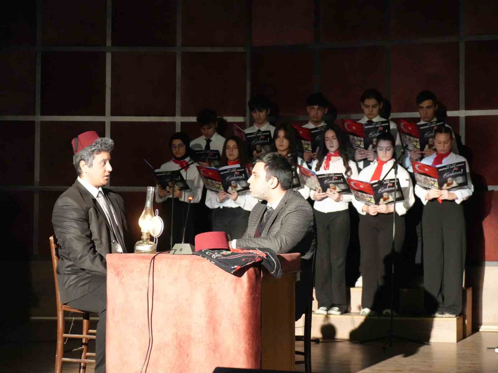 Mehmet Akif Ersoy, İstiklal Marşı’nın Ankara dışında ilk kez yayımlandığı Kastamonu’da saygıyla anıldı
