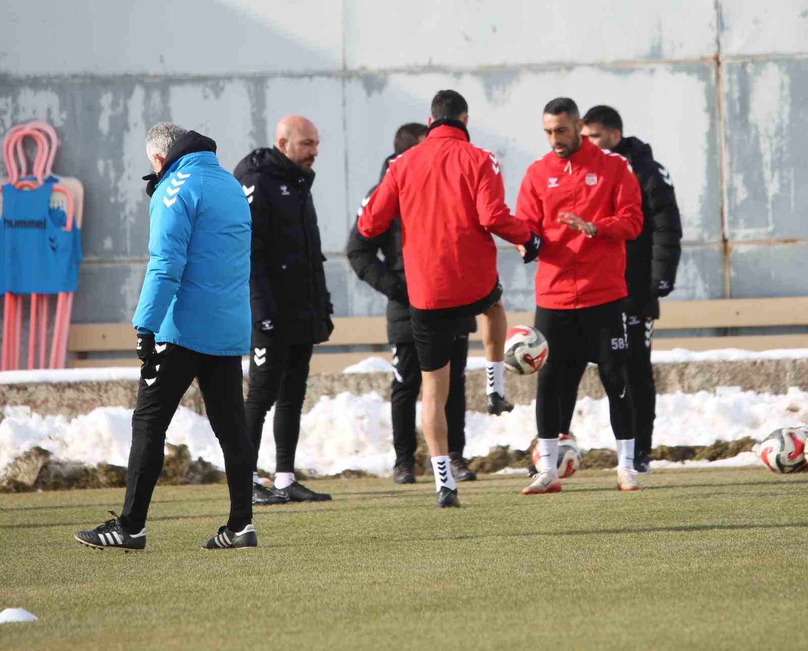 Mehmet Altıparmak’tan, Rey Manaj açıklaması
