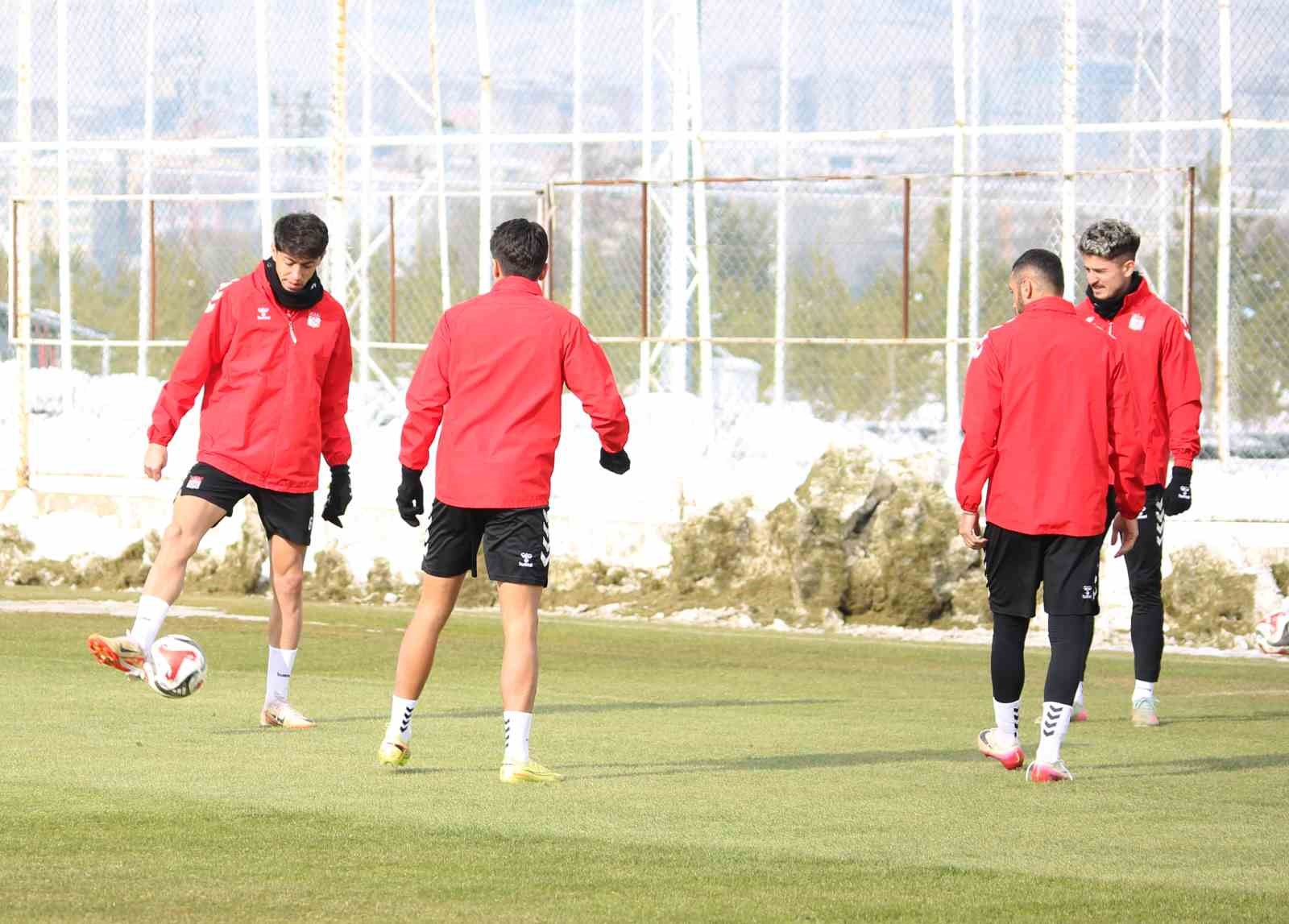 Mehmet Altıparmak’tan, Rey Manaj açıklaması
