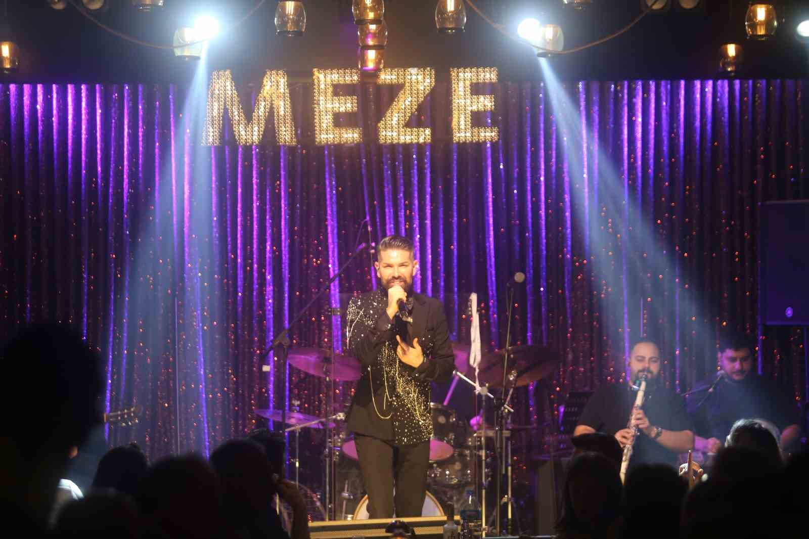 Mehmet Çevik’ten samimi itiraflar: "Sahne aşkım hiç bitmedi"
