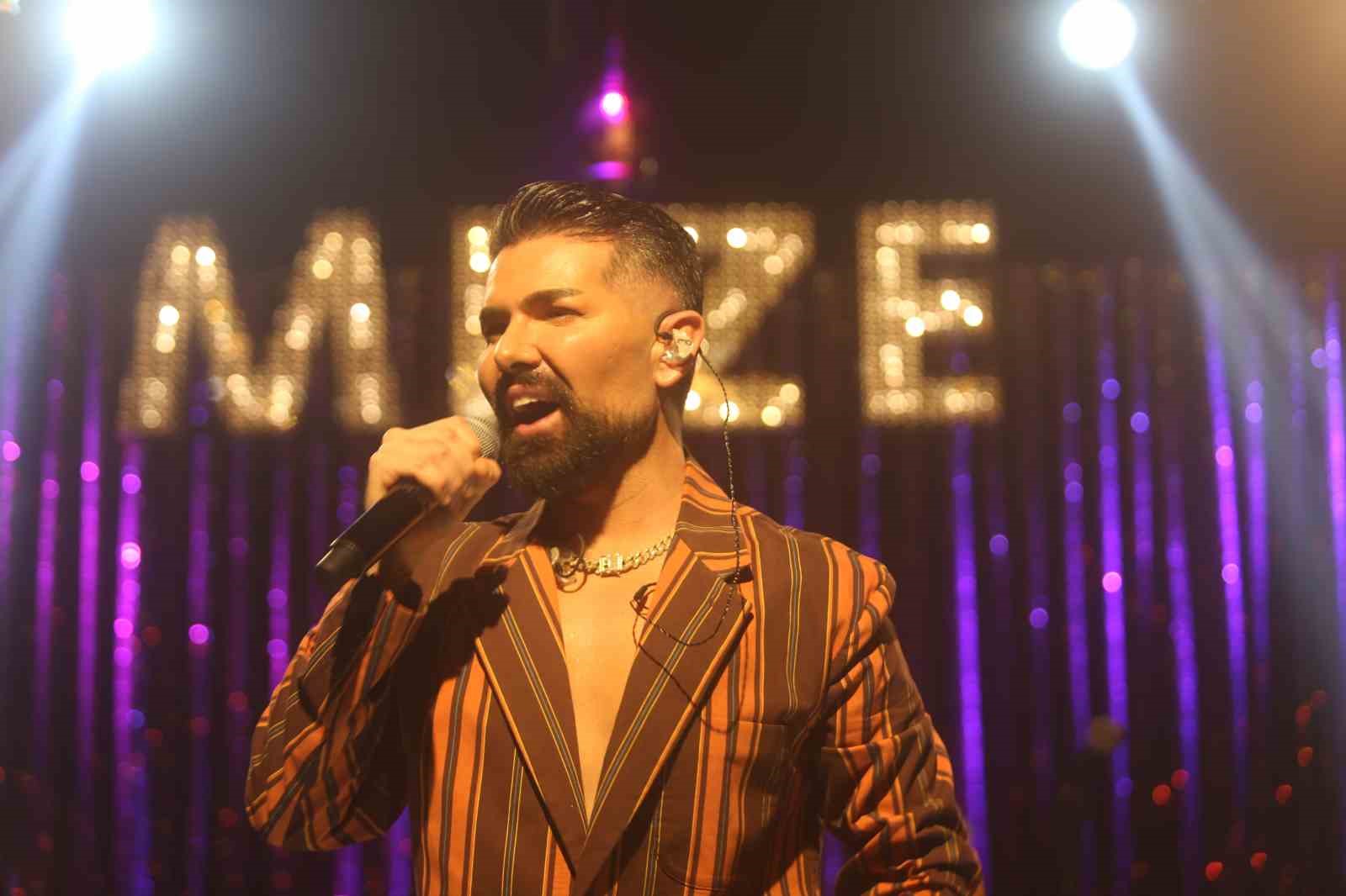 Mehmet Çevik’ten samimi itiraflar: "Sahne aşkım hiç bitmedi"
