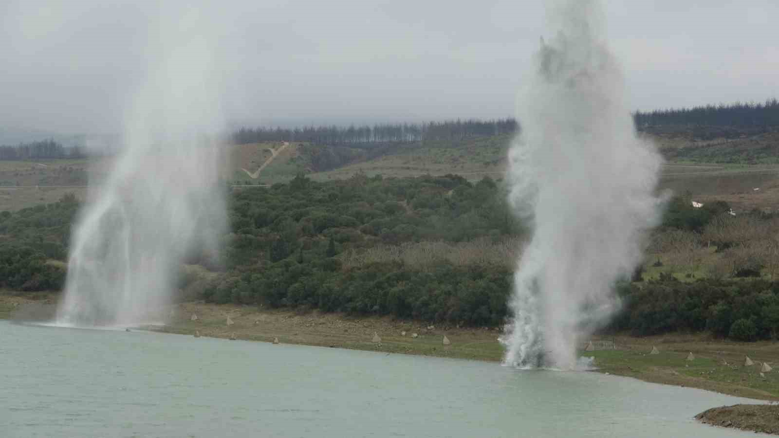 Mehmetçik Çanakkale’de "Durgun Sulardan Geçiş Eğitimi" gerçekleştirdi
