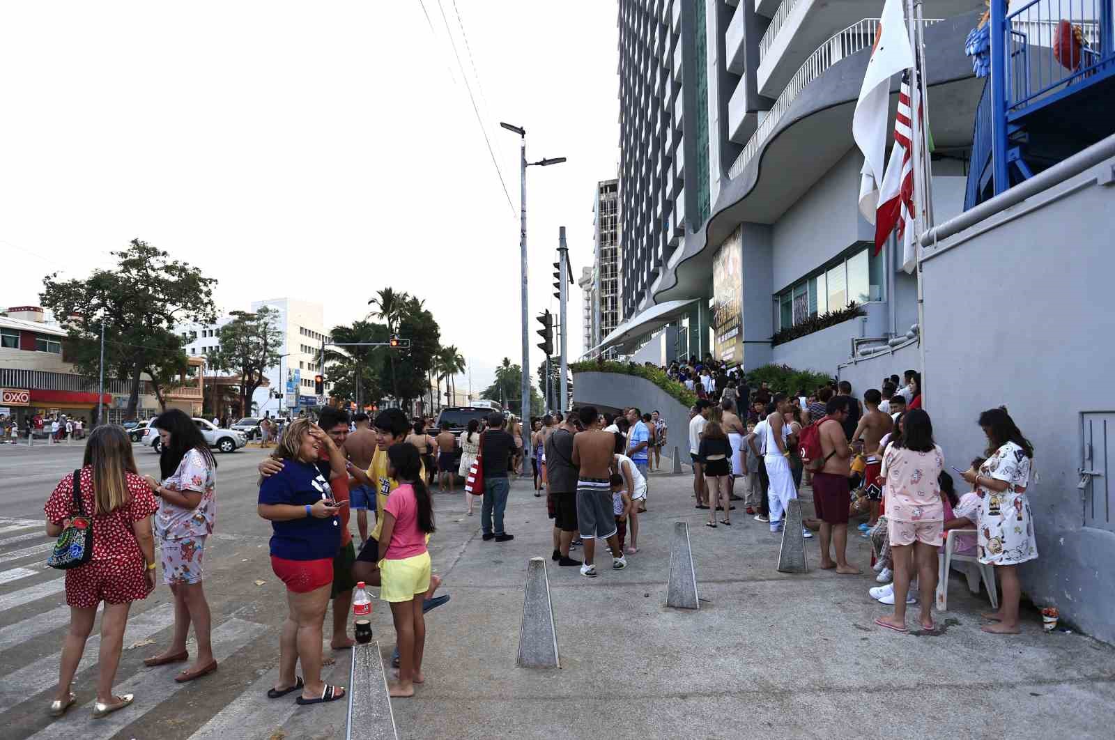 Meksika’da 6.5 büyüklüğünde deprem
