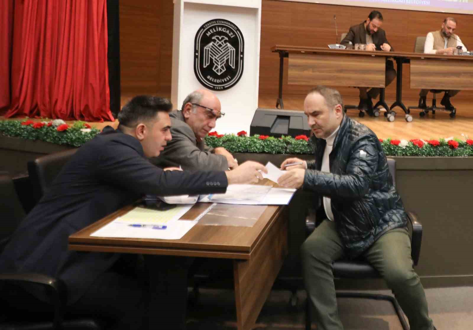 Melikgazi Belediyesi, 23 aileyi hayallerine kavuşturdu
