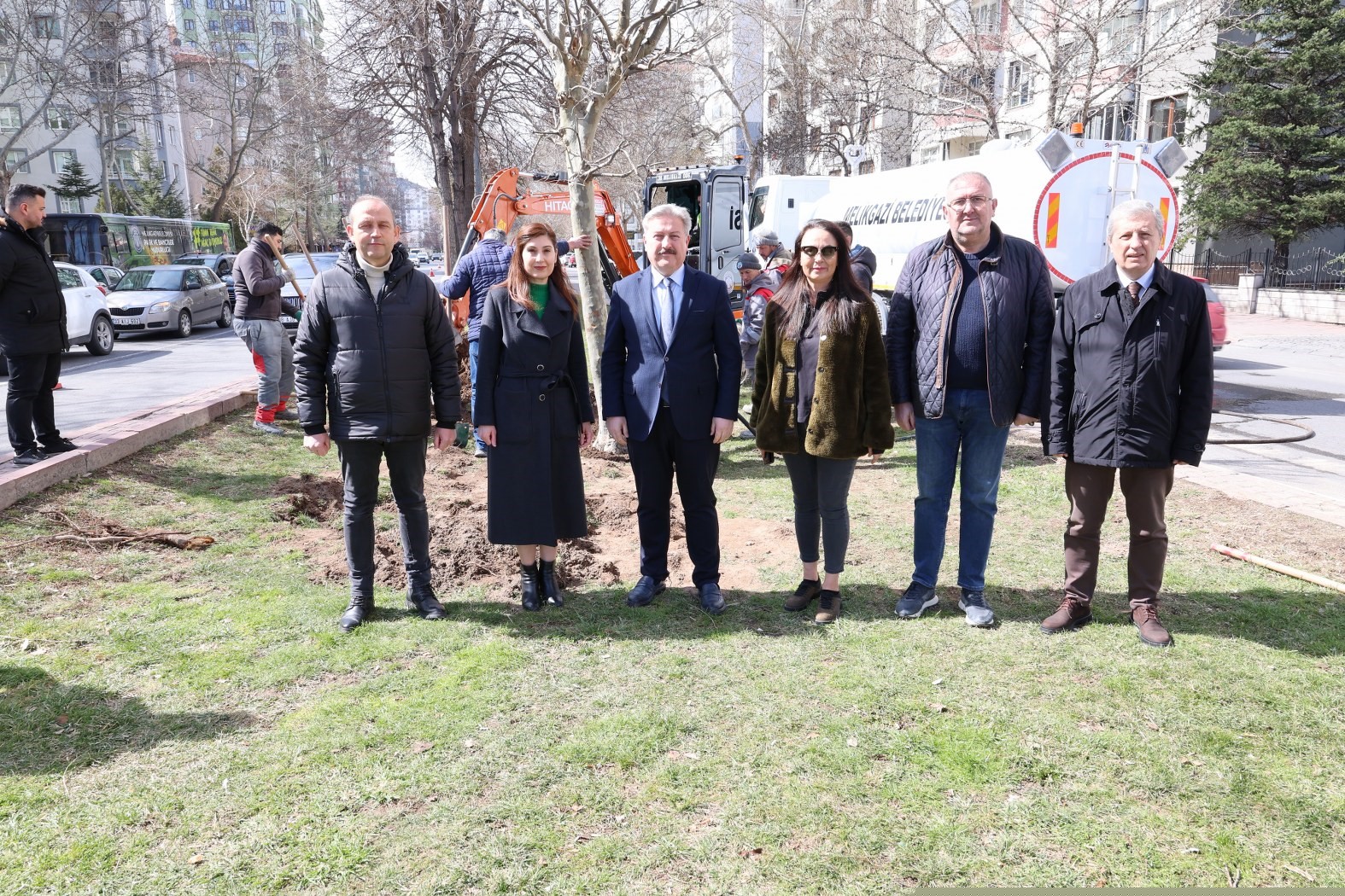 Melikgazi’de ilkbahar ağaç dikimiyle başladı
