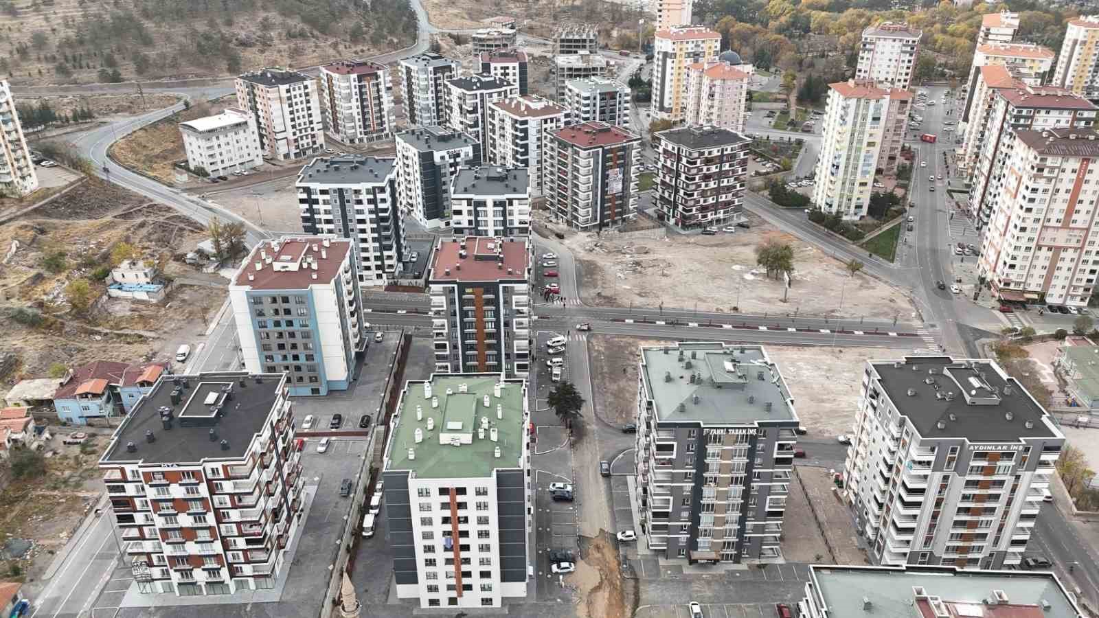 Melikgazi’nin kazandıran finans modeli ‘kazan kazan’, birçok ailenin ev sahibi olmasını kolaylaştırdı
