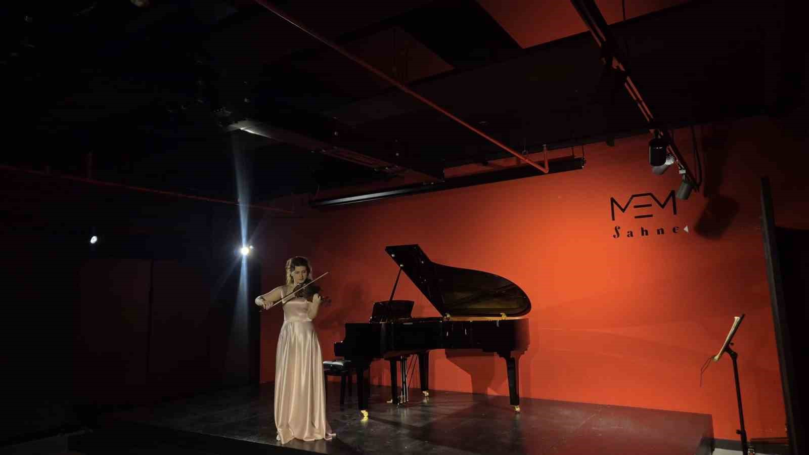 MEM Genç Sahne’de yılın ilk konseri
