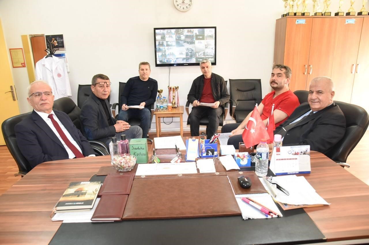 MEM Müdürü Selehattin Kal kan bağışı yaparak örnek oldu
