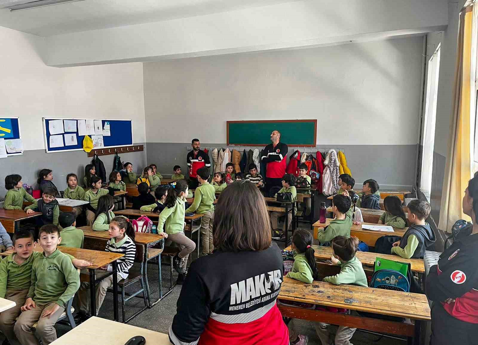 Menemen Belediyesi, afetlere karşı hazırlıklarını genişletti
Menemen Belediyesi, afetlere karşı hazırlıklarını genişletti