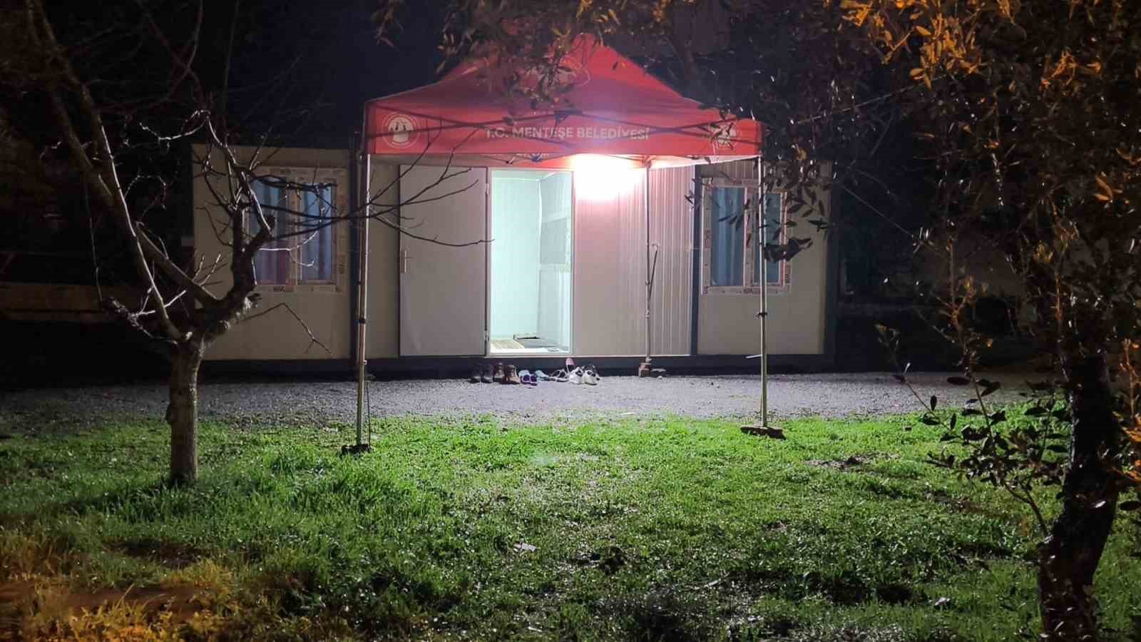 Menteşe 112 evler sakinlerinin cami hasreti
