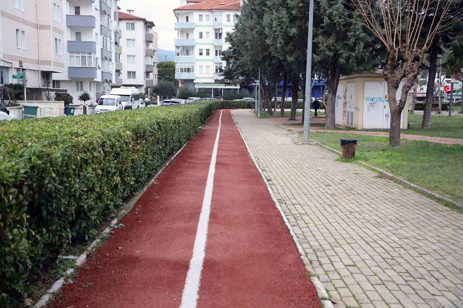 Menteşe Atatürk Bulvarında yürüyüş ve bisiklet yolları yenileniyor
