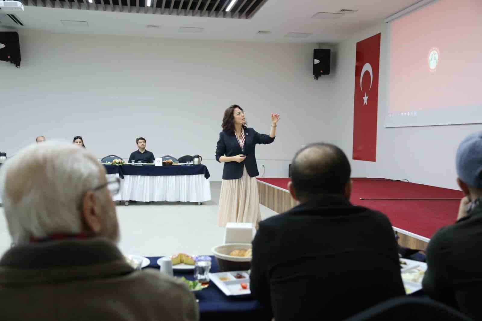 Menteşe Belediye Başkanı Aras, 2026 projelerini anlattı

