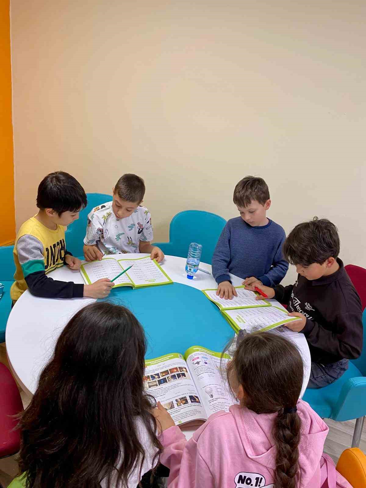 Menteşe’de hamle sırası gençlerde
