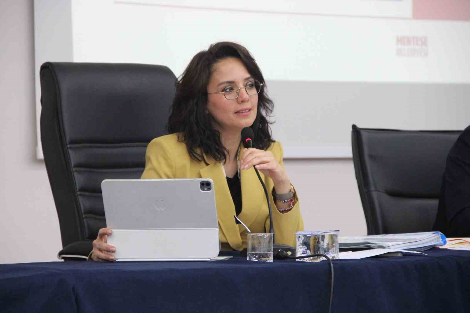 Menteşe’de öğretmenlerin isimleri sokaklara verildi
