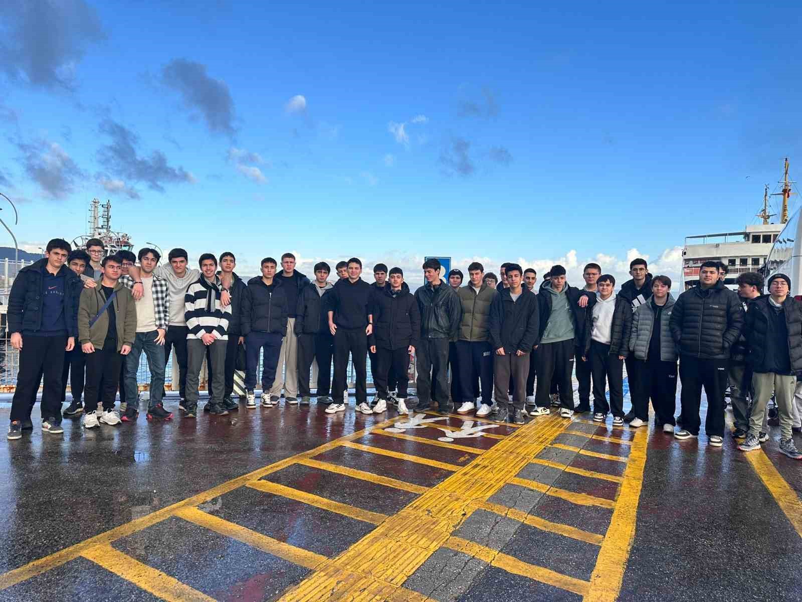 Menteşeli gençler Çanakkale ruhunu yerinde hissetti
